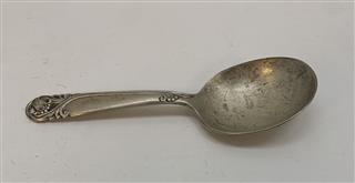 Vintage 1942 Sterling Silver International Spring Glory Baby Spoon No Mono 19.3G